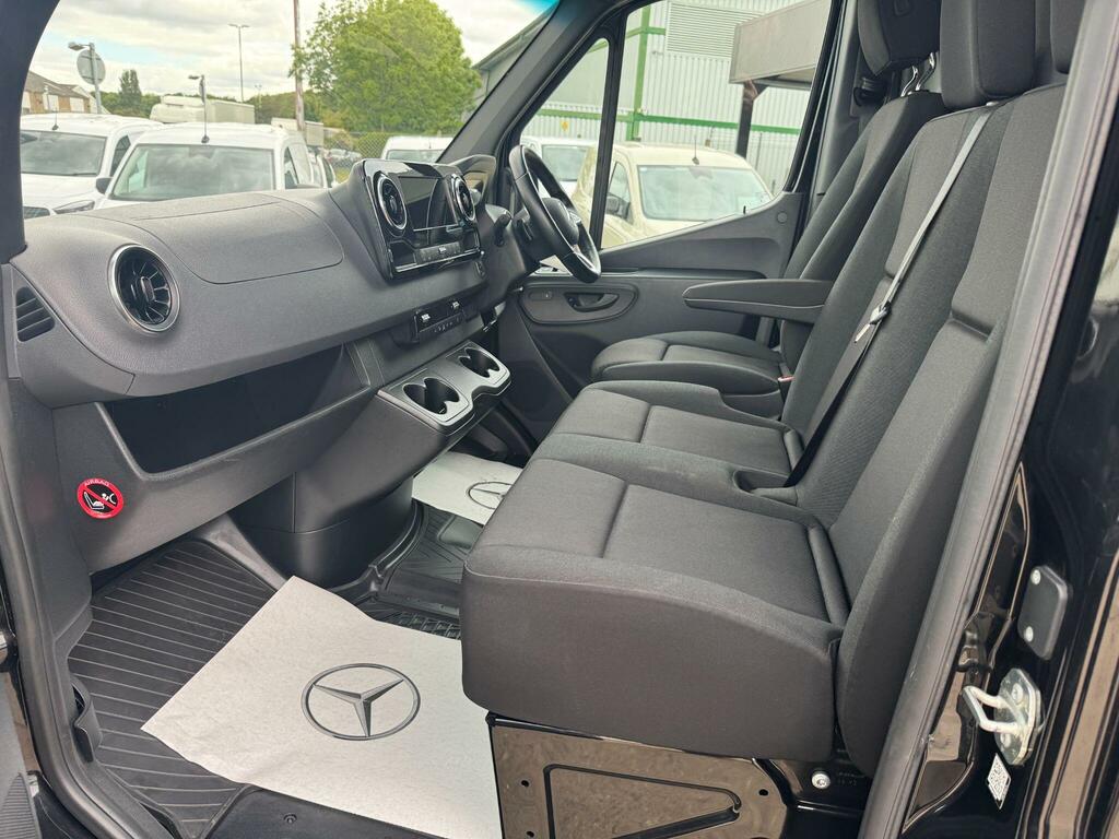 Mercedes-Benz eSprinter Pro Blue #22