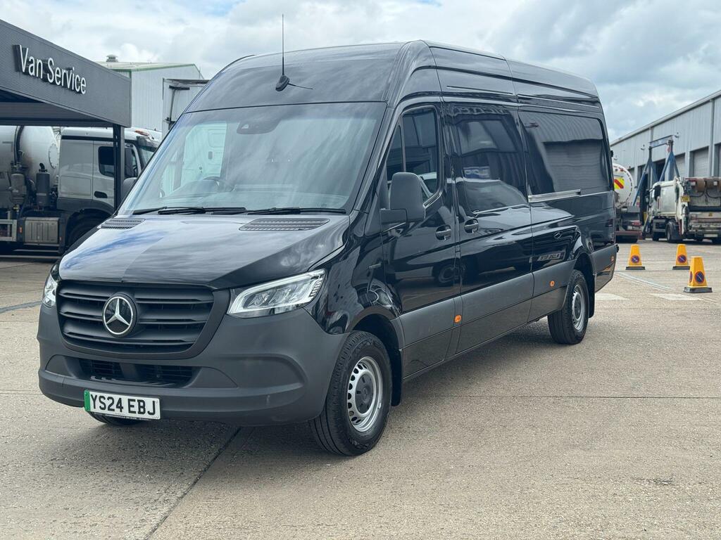 Mercedes-Benz eSprinter 113Kwh Esprinter 420 Van L3 Black
