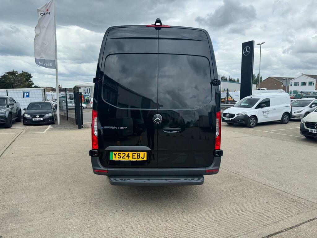 Mercedes-Benz eSprinter Pro Blue #8