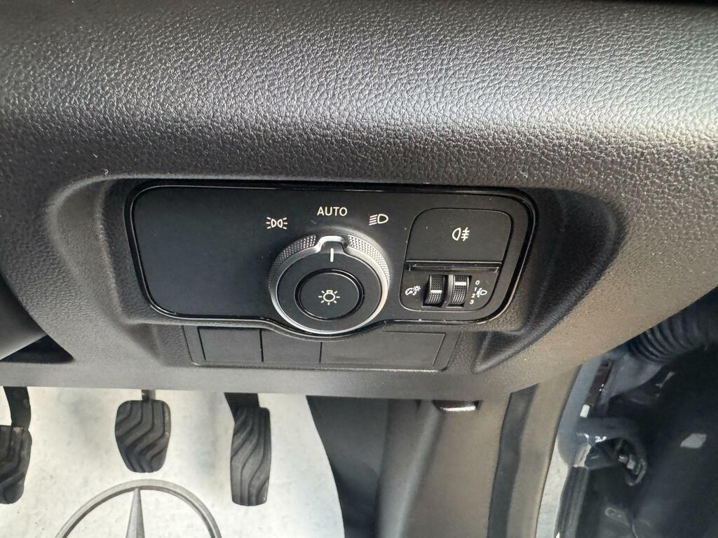 Mercedes-Benz CITAN Citan 110 Premium D Black #17