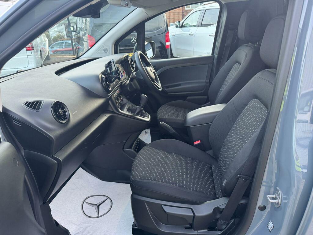 Mercedes-Benz CITAN Citan 110 Premium D Black #19