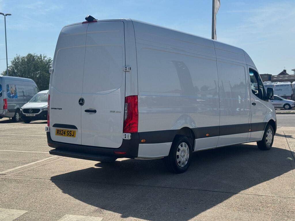 Mercedes-Benz Sprinter 2.0 315 Cdi Premium Rwd L3 H2 Euro 6 Ss RX24SSJ White #3