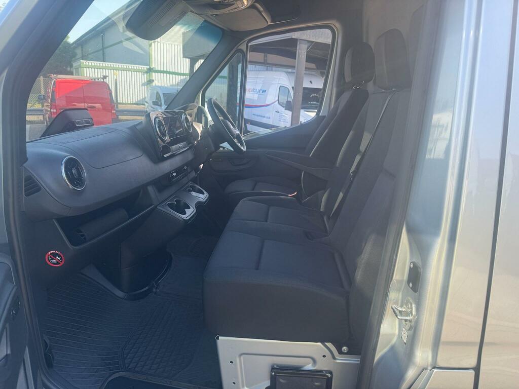 Mercedes-Benz eSprinter 55Kwh Progressive Panel Van Fwd White #17