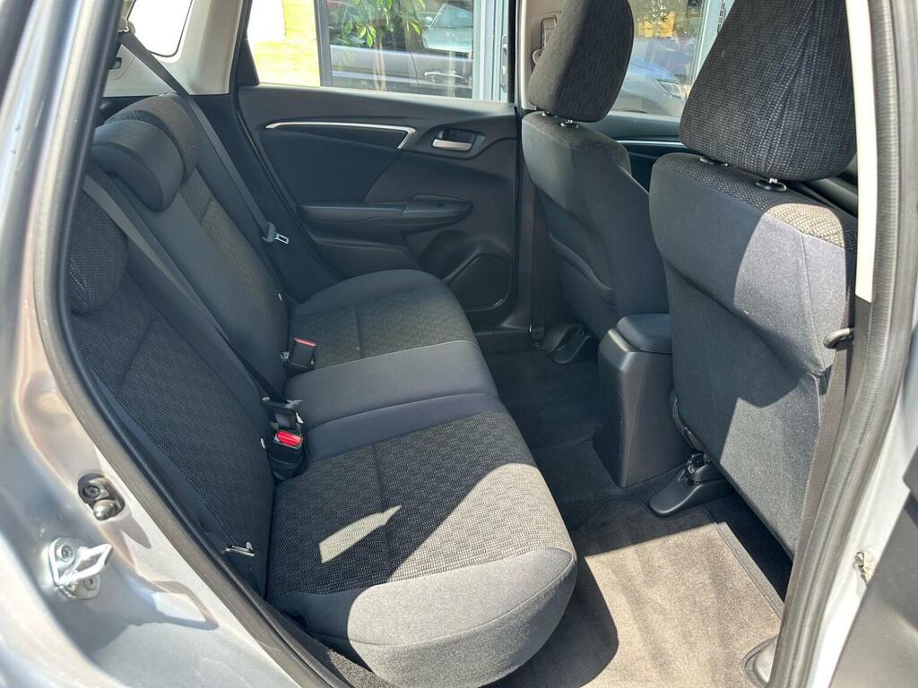 Honda Jazz 1.3 I-vtec Se Euro 6 S S BW16TFJ Silver #2