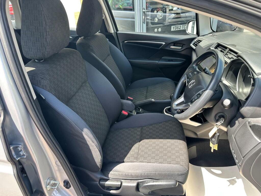 Honda Jazz 1.3 I-vtec Se Euro 6 S S Silver