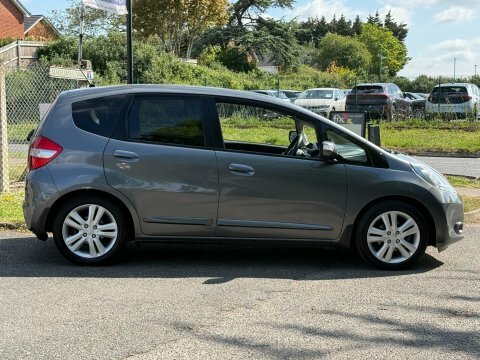 Honda Jazz I-vtec Exl-t Nav HW13KHF Silver #2
