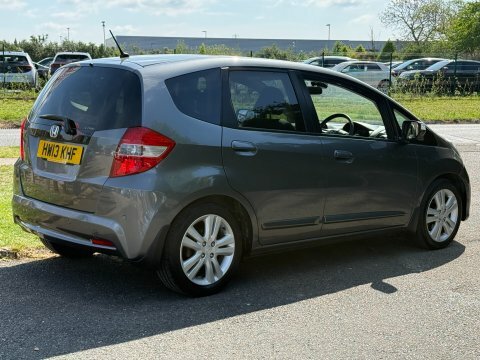 Honda Jazz I-vtec Exl-t Nav HW13KHF Silver #4