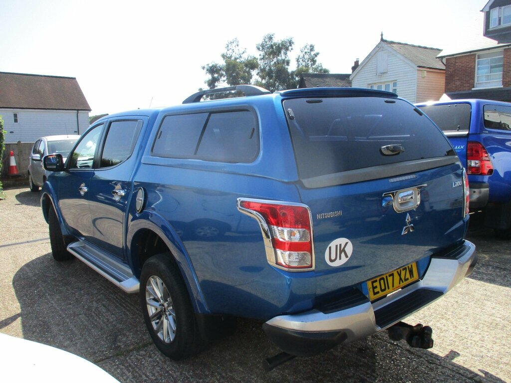 Mitsubishi L200 2.4 Di-d Dc Barbarian 4Wd Euro 6 EO17XZW Blue #3