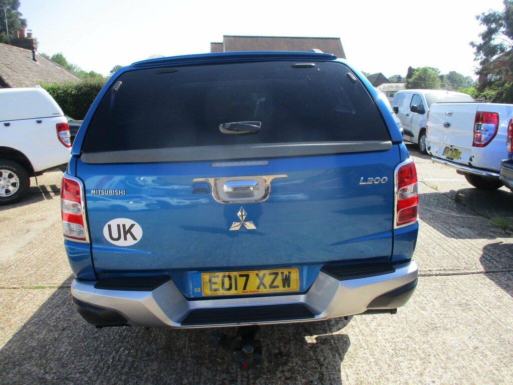 Mitsubishi L200 2.4 Di-d Dc Barbarian 4Wd Euro 6 EO17XZW Blue #4