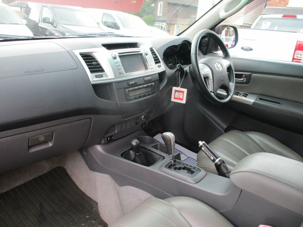 Toyota HILUX Hl3 4X4 D-4d Dcb Silver #11