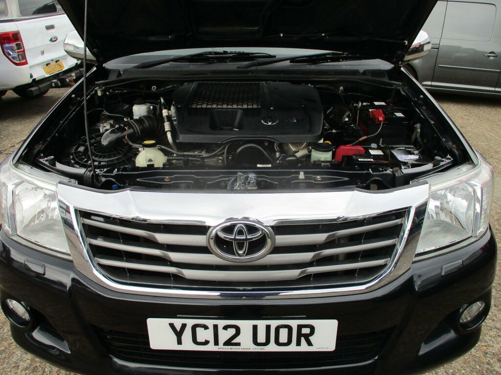 Toyota HILUX Hl3 4X4 D-4d Dcb Silver #9