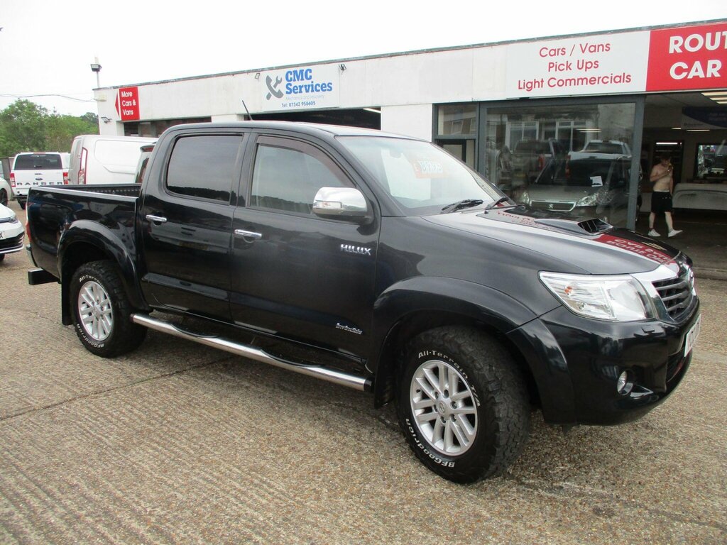 Toyota HILUX 3.0 D-4d Invincible 4Wd Euro 5 Black #6
