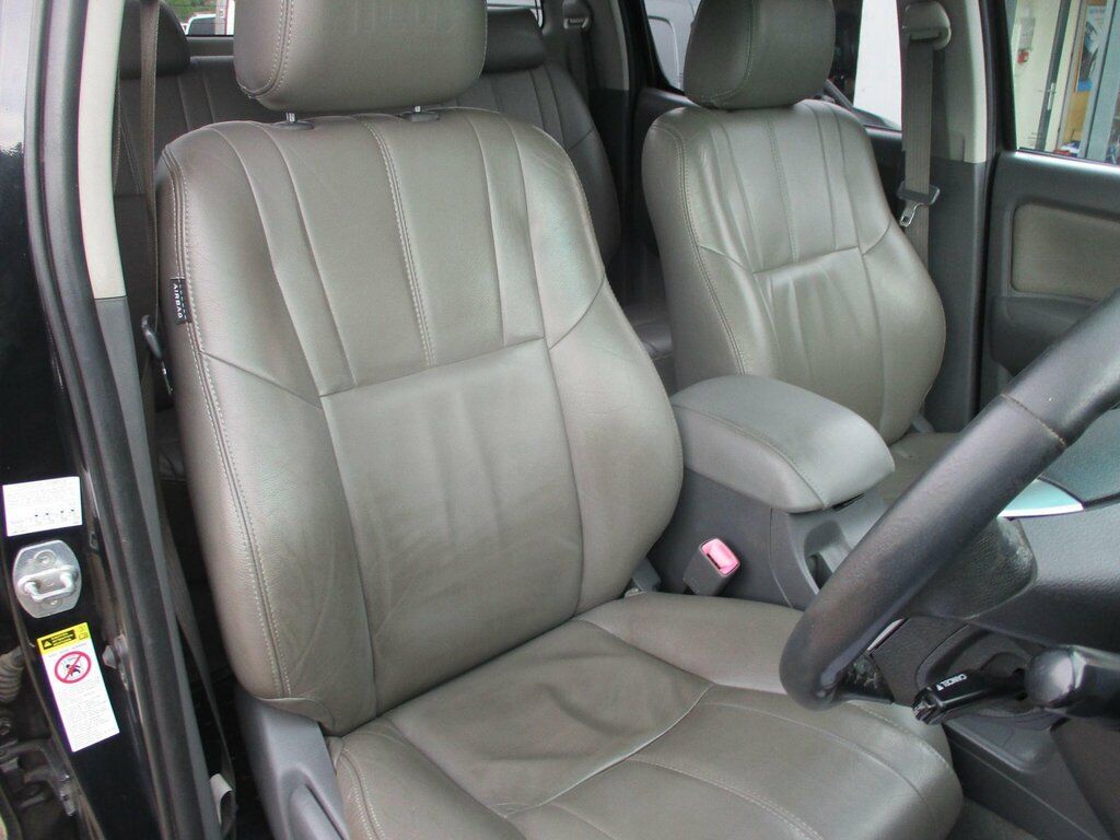 Toyota HILUX Hl3 4X4 D-4d Dcb Silver #27