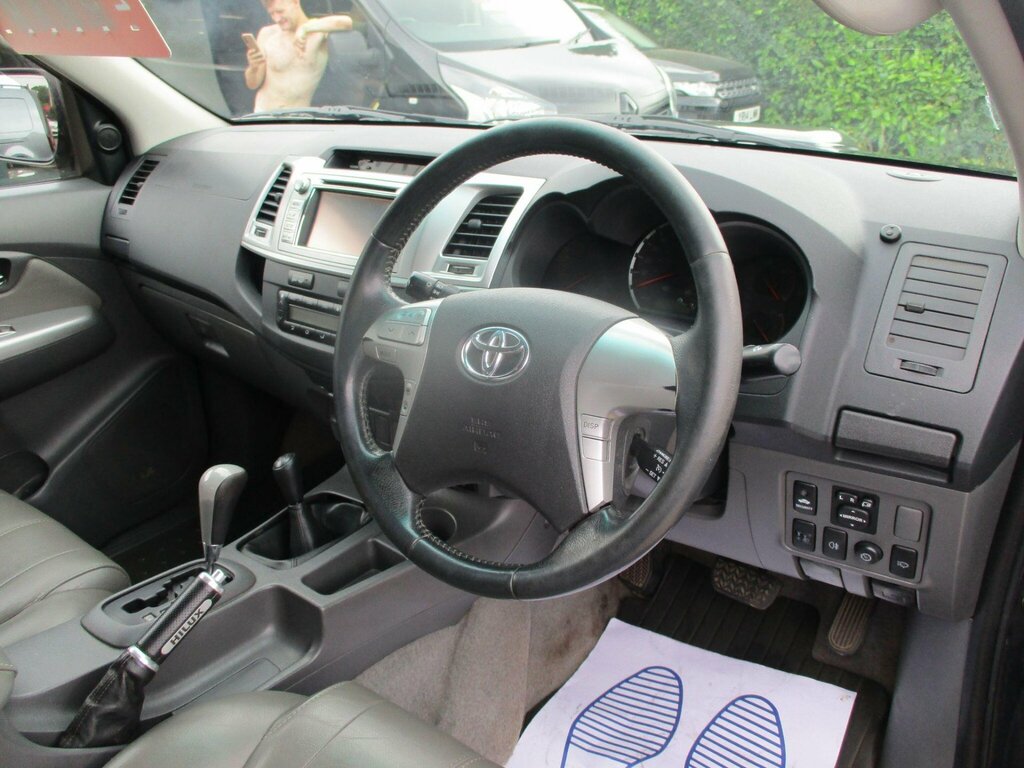 Toyota HILUX Hl3 4X4 D-4d Dcb Silver #28