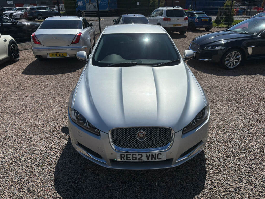 Jaguar XF 3.0D V6 Premium Luxury Start Stop Silver #4