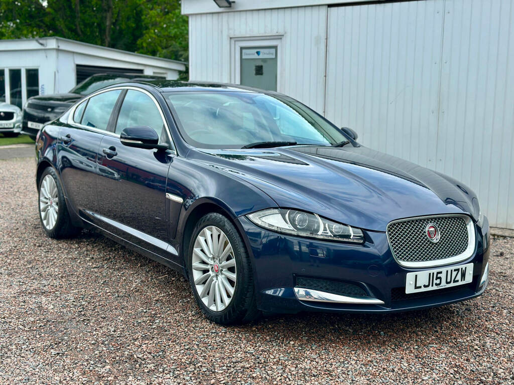 Jaguar XF 2.2D 200 Luxury LJ15UZW Blue #2