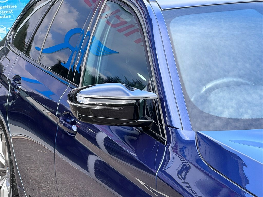 BMW 5 Series M Sport Touring GV19VMK Blue #2