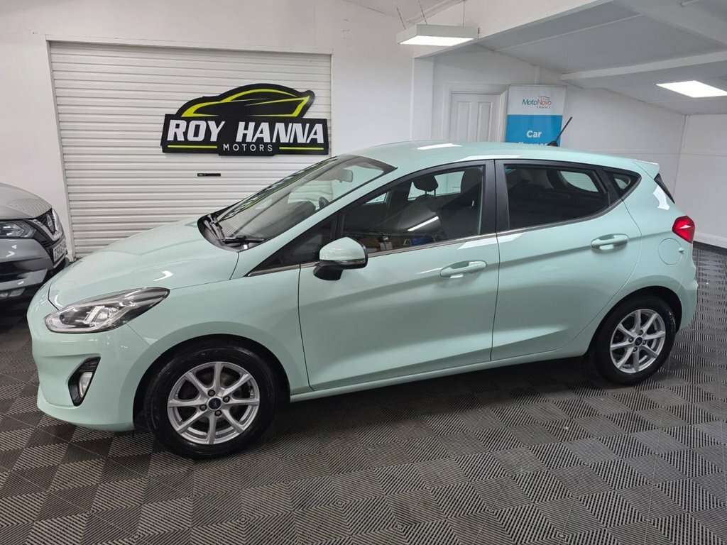 Ford Fiesta 1.1 Ti-vct Zetec Bo Play Series Hatchback Pet IGZ5975 Green #2