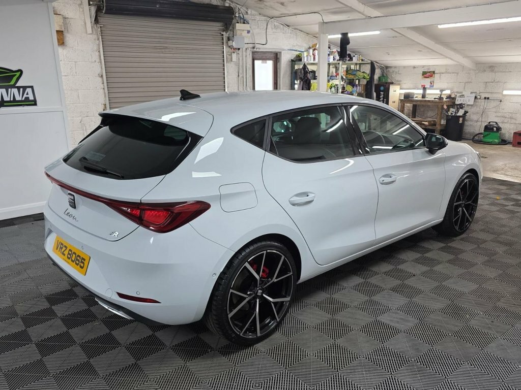 Seat Leon 1.0 Tsi Fr Hatchback Euro 6 S S VRZ8065 White #6