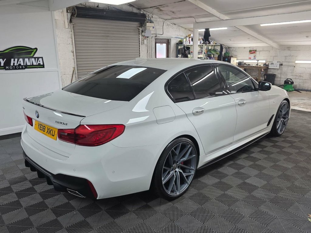 BMW 5 Series 2.0 520D M Sport Saloon Xdrive Eur YE18XKU White #6