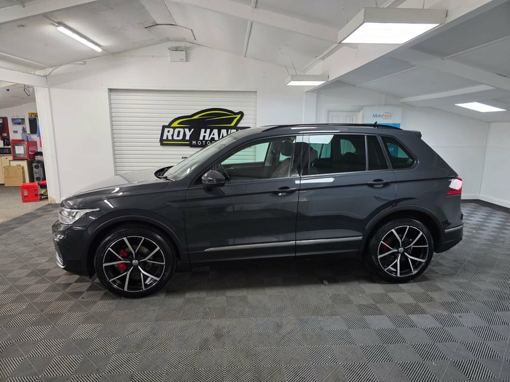 Volkswagen Tiguan 1.5 Tsi Life Suv Euro 6 S S 1 VE22DXB Grey #3