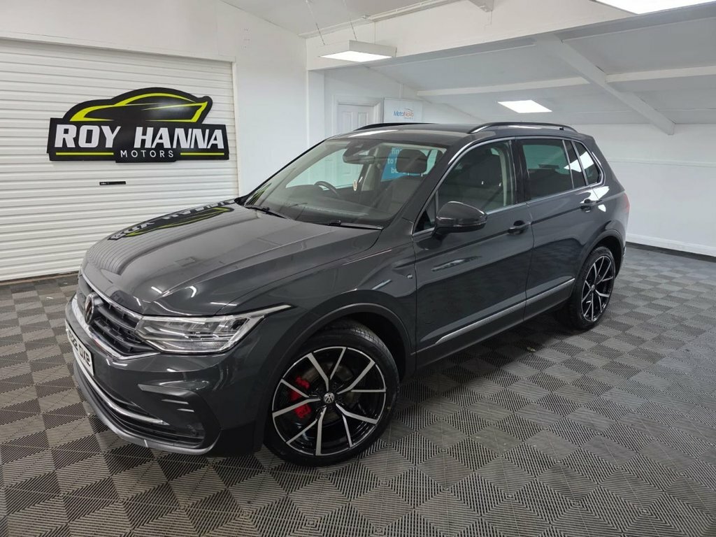 Volkswagen Tiguan 1.5 Tsi Life Suv Euro 6 S S 1 VE22DXB Grey #2