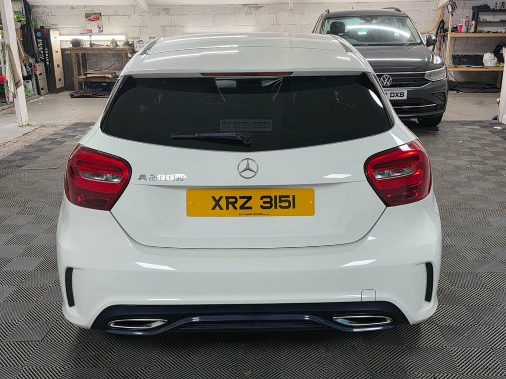 Mercedes-Benz A Class 2.1 A200d Amg Line Hatchback Eur XRZ3151 White #5