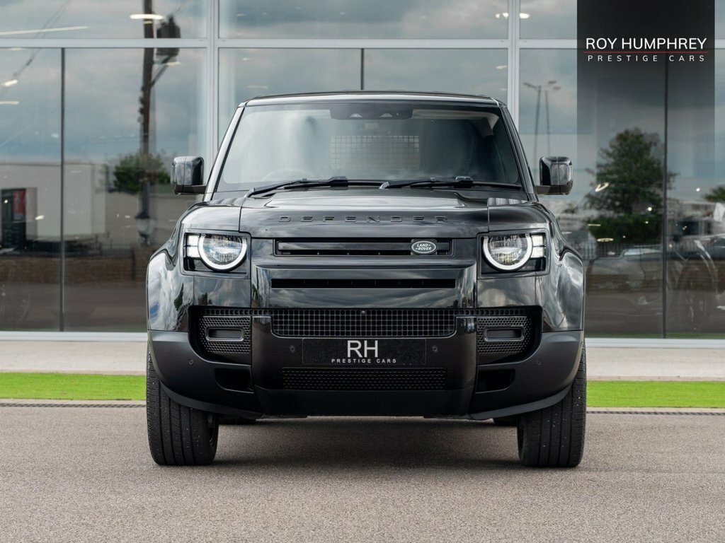 Land Rover Defender 3L Null AE73UMA Black #4