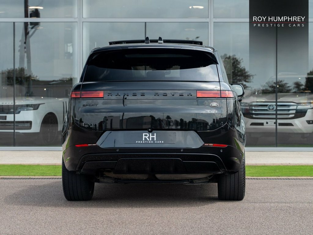 Land Rover Range Rover Sport 3.0 D350 Mhev Suv 4W  Black #5