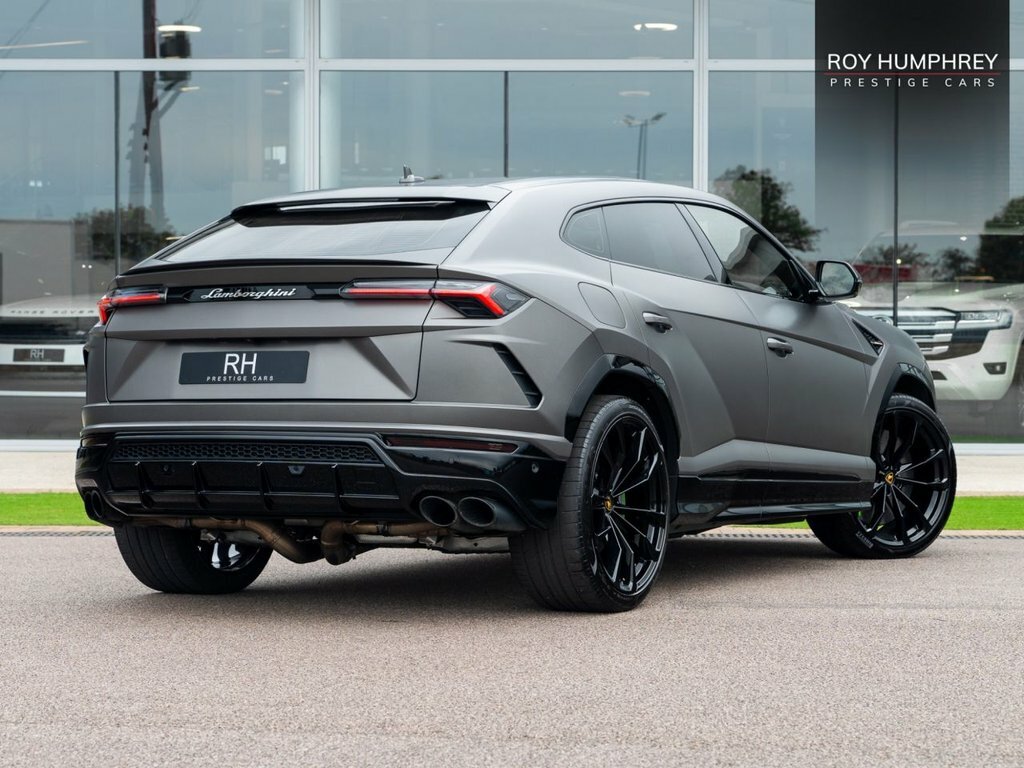 Lamborghini Urus 4.0L Grey #2