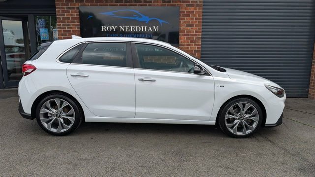 Hyundai I30 1.4 T-gdi N Line Hatchback Euro White