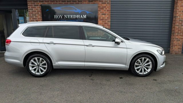 Volkswagen Passat 2.0 Tdi Bluemotion Tech Se Business Estate Die VO65ZRR Silver #2