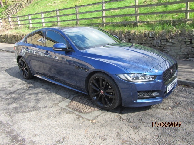 Jaguar XE 2.0D 180 R-sport Blue