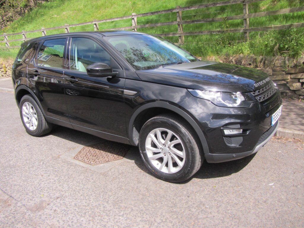 Land Rover Discovery Sport 2.0 Td4 180 Se Tech Black