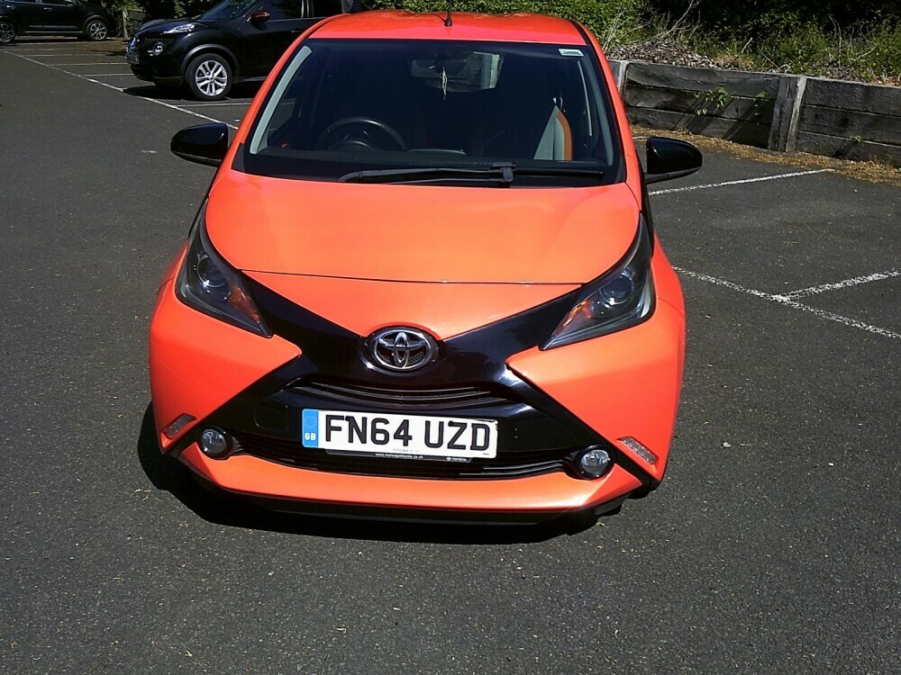Toyota Aygo 1.0 X-cite FN64UZD  #2