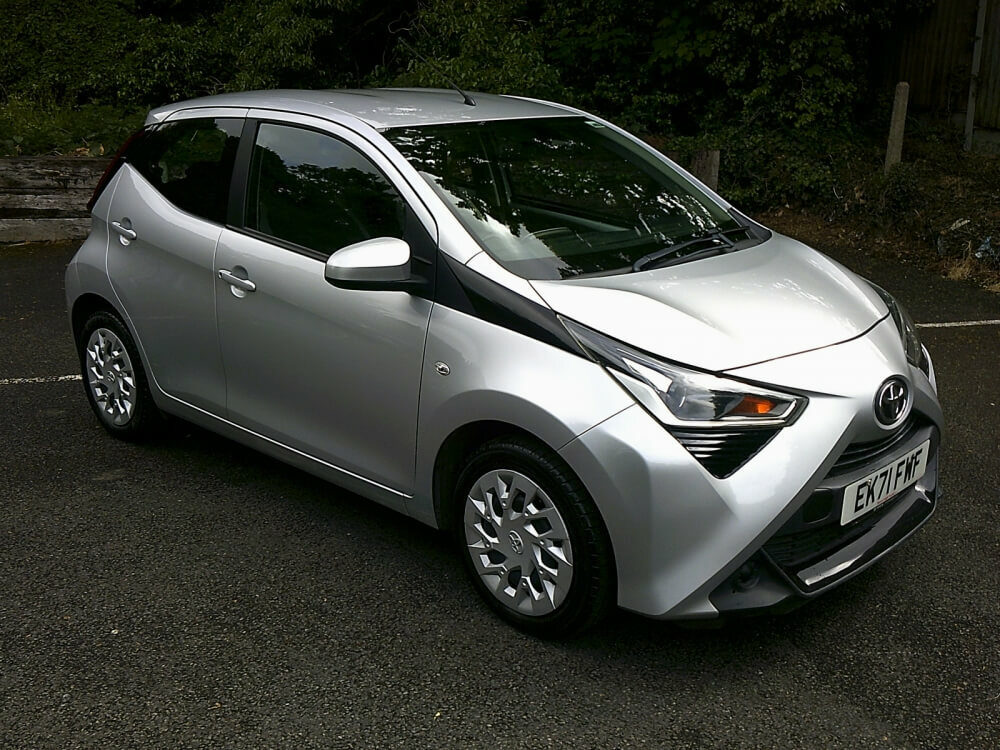 Toyota Aygo 1.0 X-play 