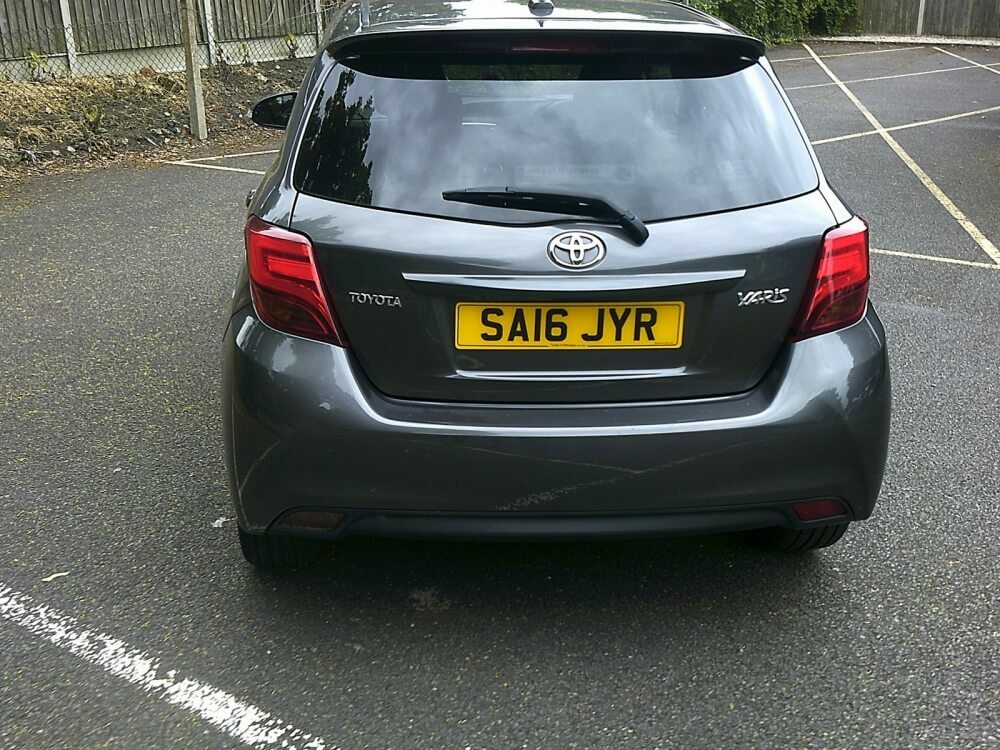 Toyota Yaris 1.33 Design SA16JYR #3