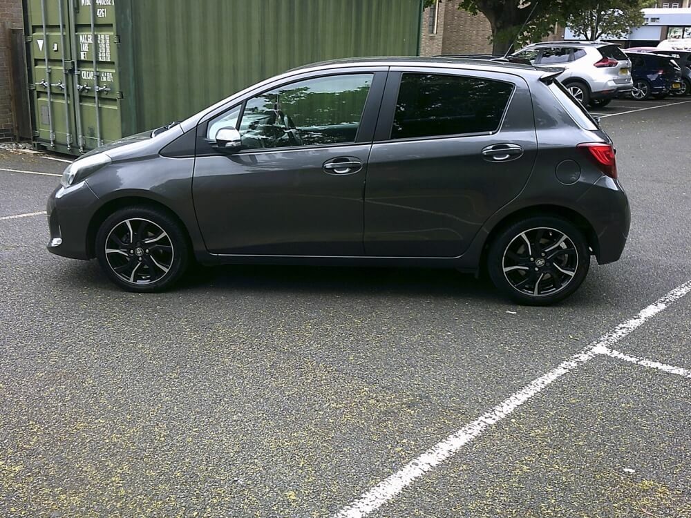 Toyota Yaris 1.33 Design SA16JYR #4