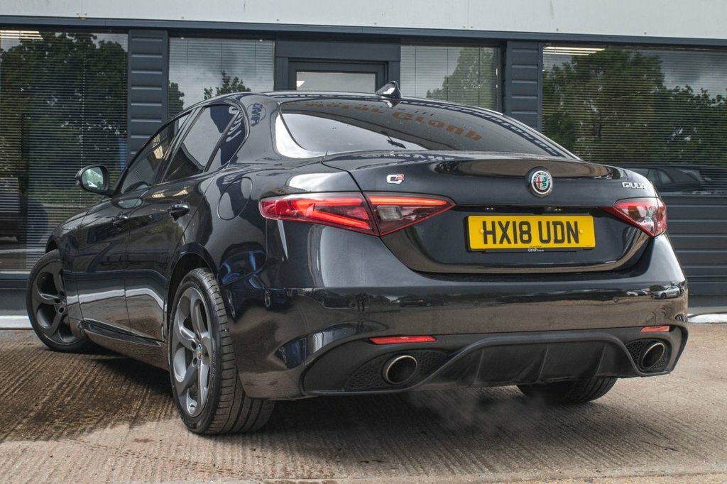 Alfa Romeo Giulia 2L Veloce Black #5