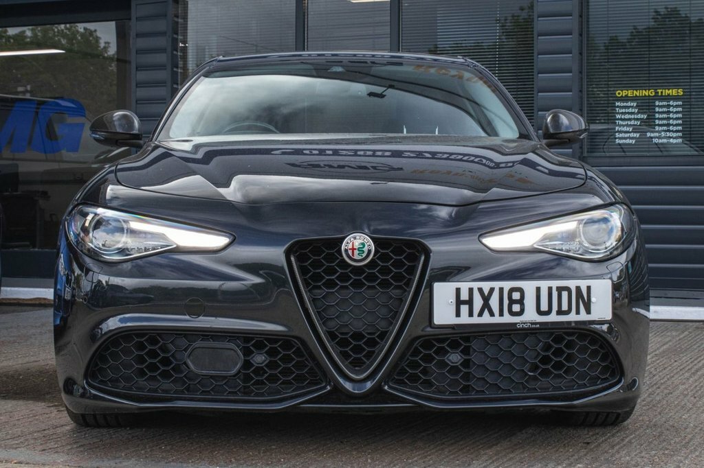 Alfa Romeo Giulia 2L Veloce Black #2