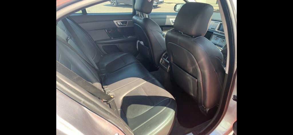 Jaguar XF 3L Premium Luxury OE11NXD Grey #6