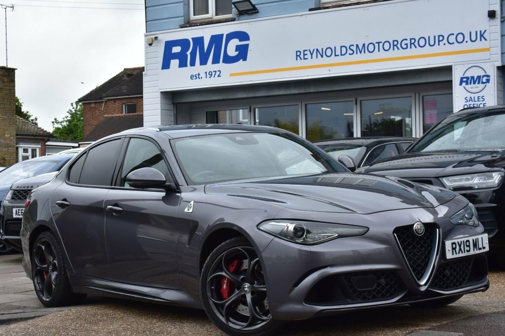 Alfa Romeo Giulia 2.9L Quadrifoglio Grey