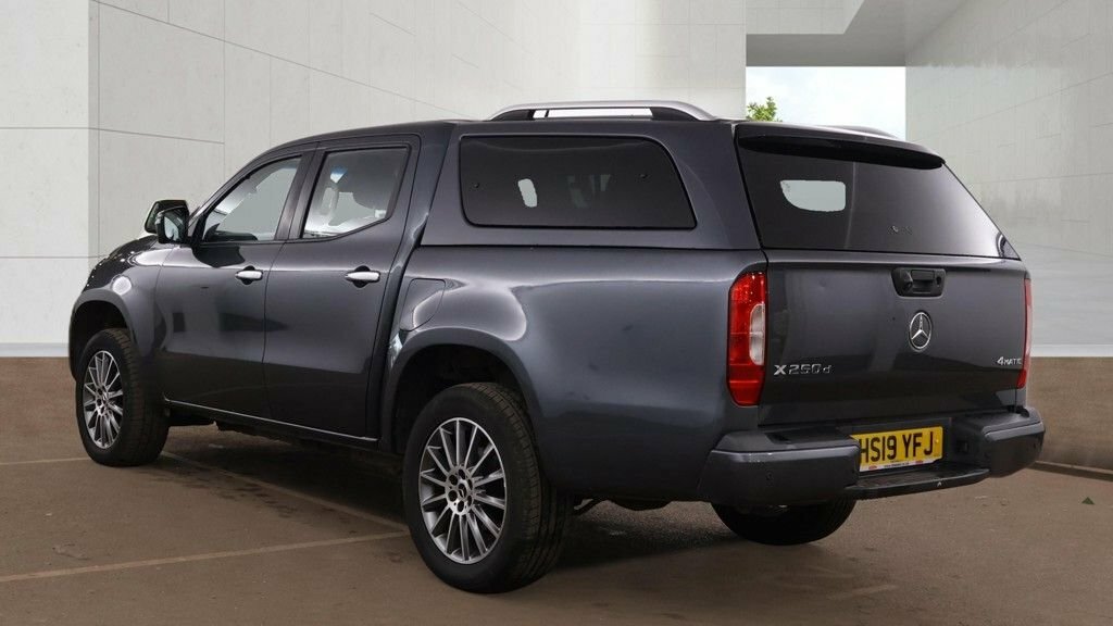Mercedes-Benz X Class 2.3L Progressive Grey #3