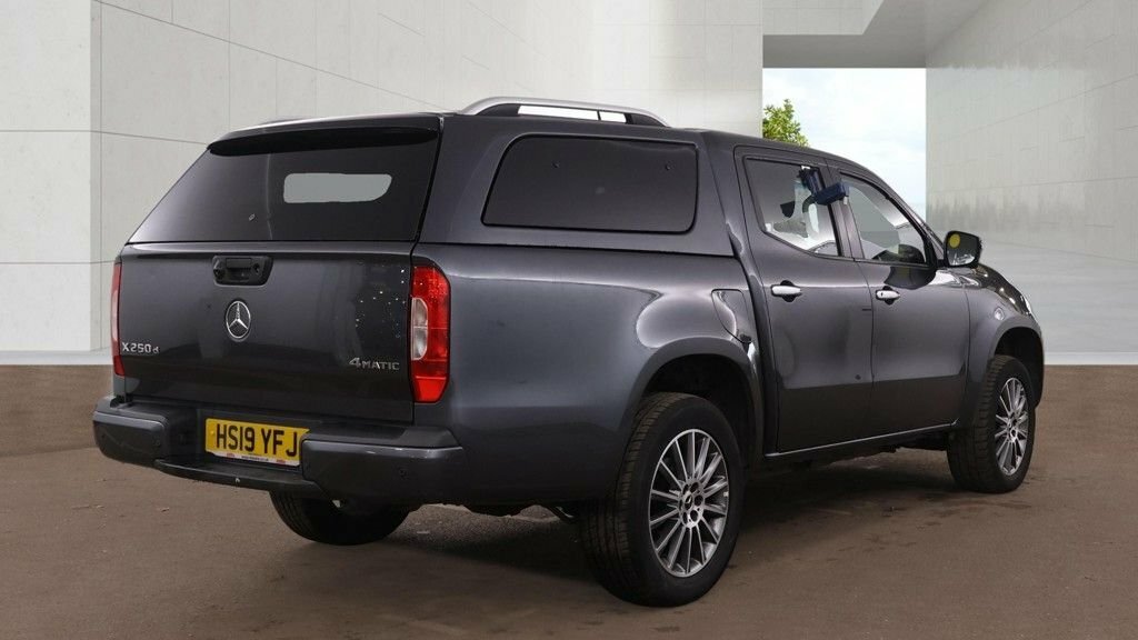 Mercedes-Benz X Class 2.3L Progressive Grey #4