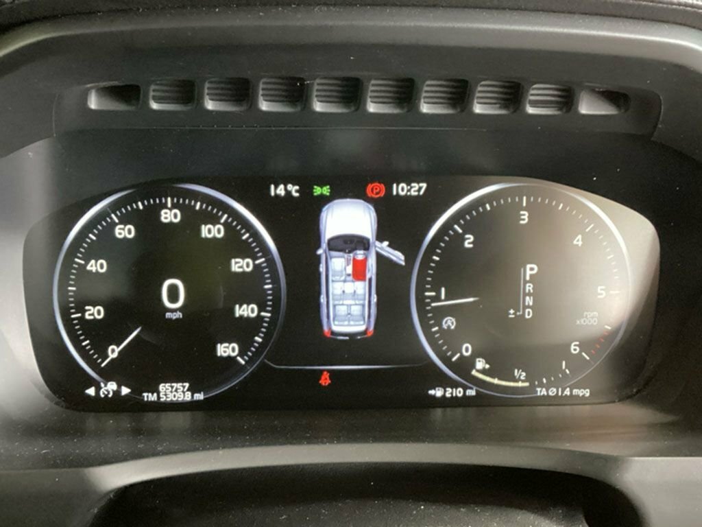 Volvo XC90 2L Inscription MC18RYV Blue #5