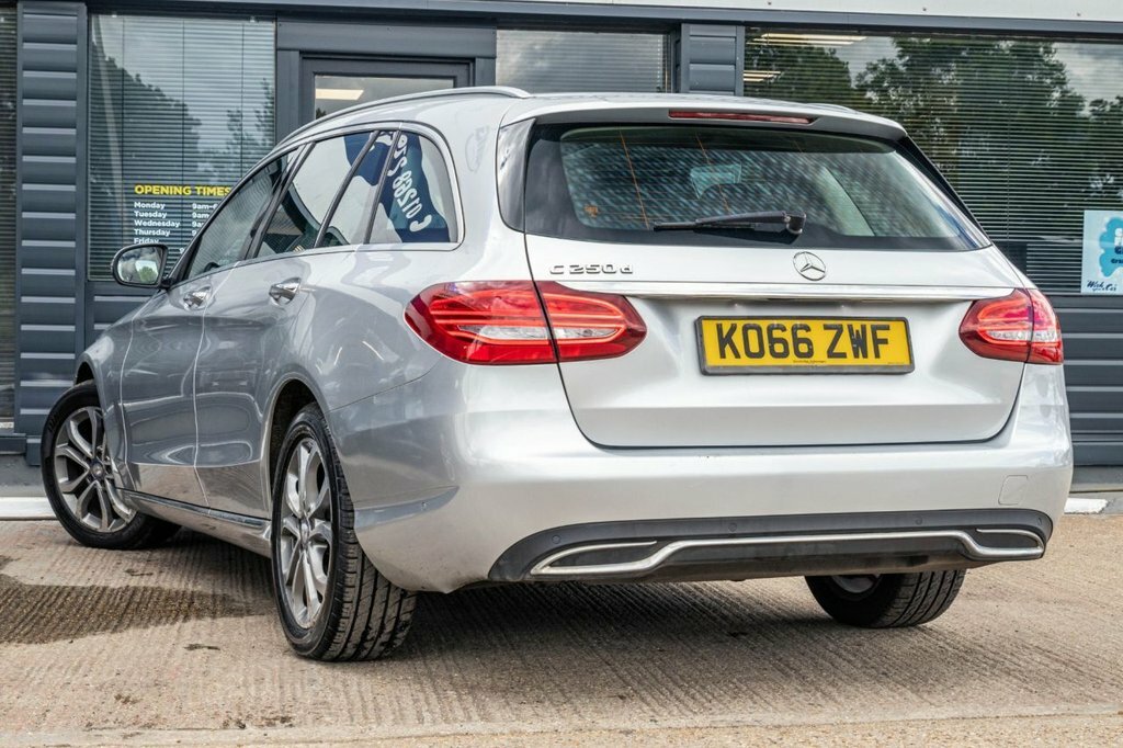 Mercedes-Benz C Class 2L Sport KO66ZWF Silver #5
