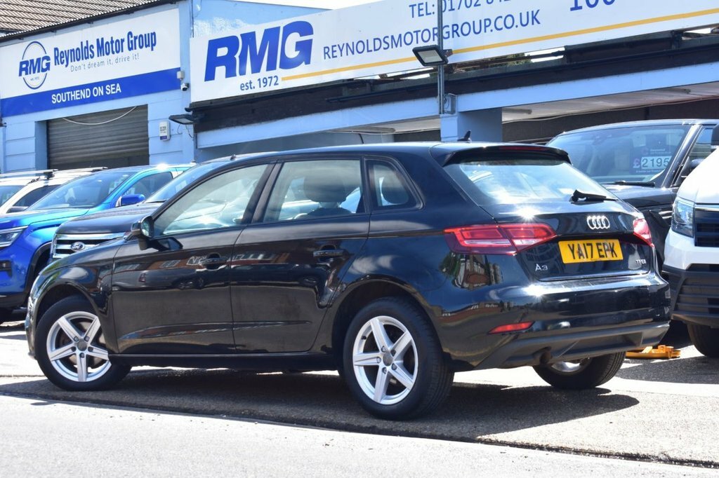 Audi A3 1L Se YA17EPK Black #4