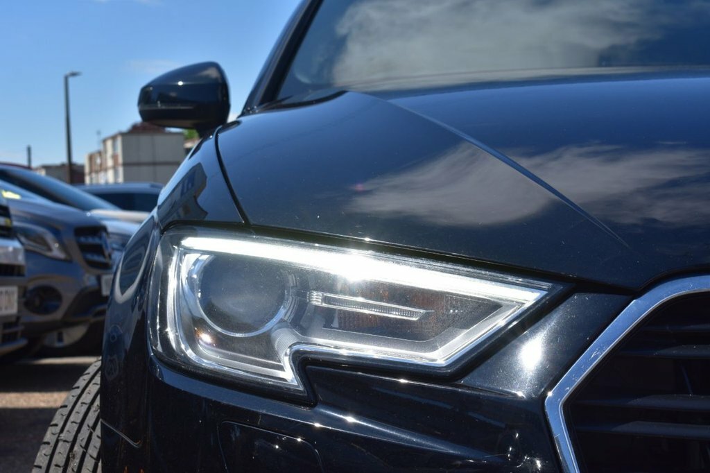 Audi A3 1L Se YA17EPK Black #2