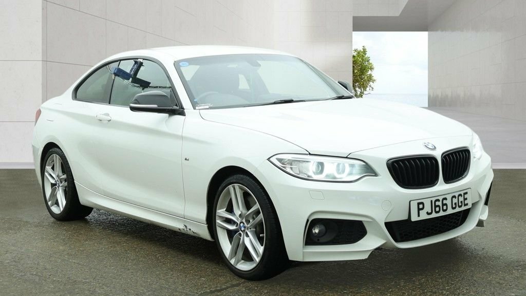BMW 2 Series Gran Coupe 2L M Sport White