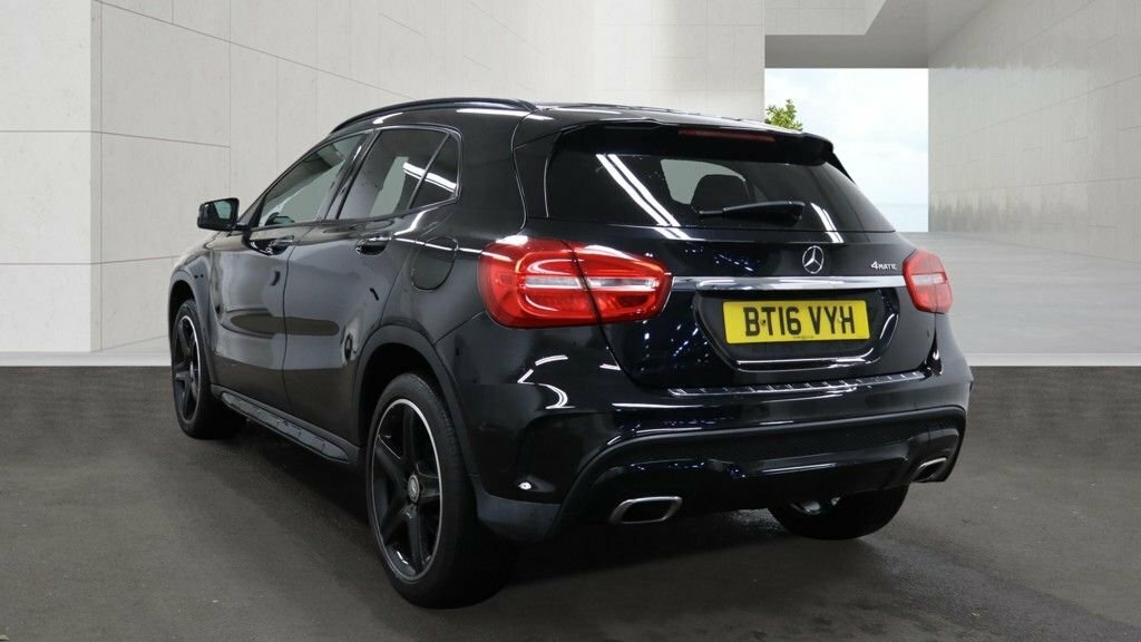 Mercedes-Benz GLA Class 2L Amg Line BT16VYH Black #3